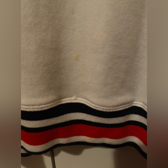 White Champion Sweatshirt​ - Picture 4 of 4